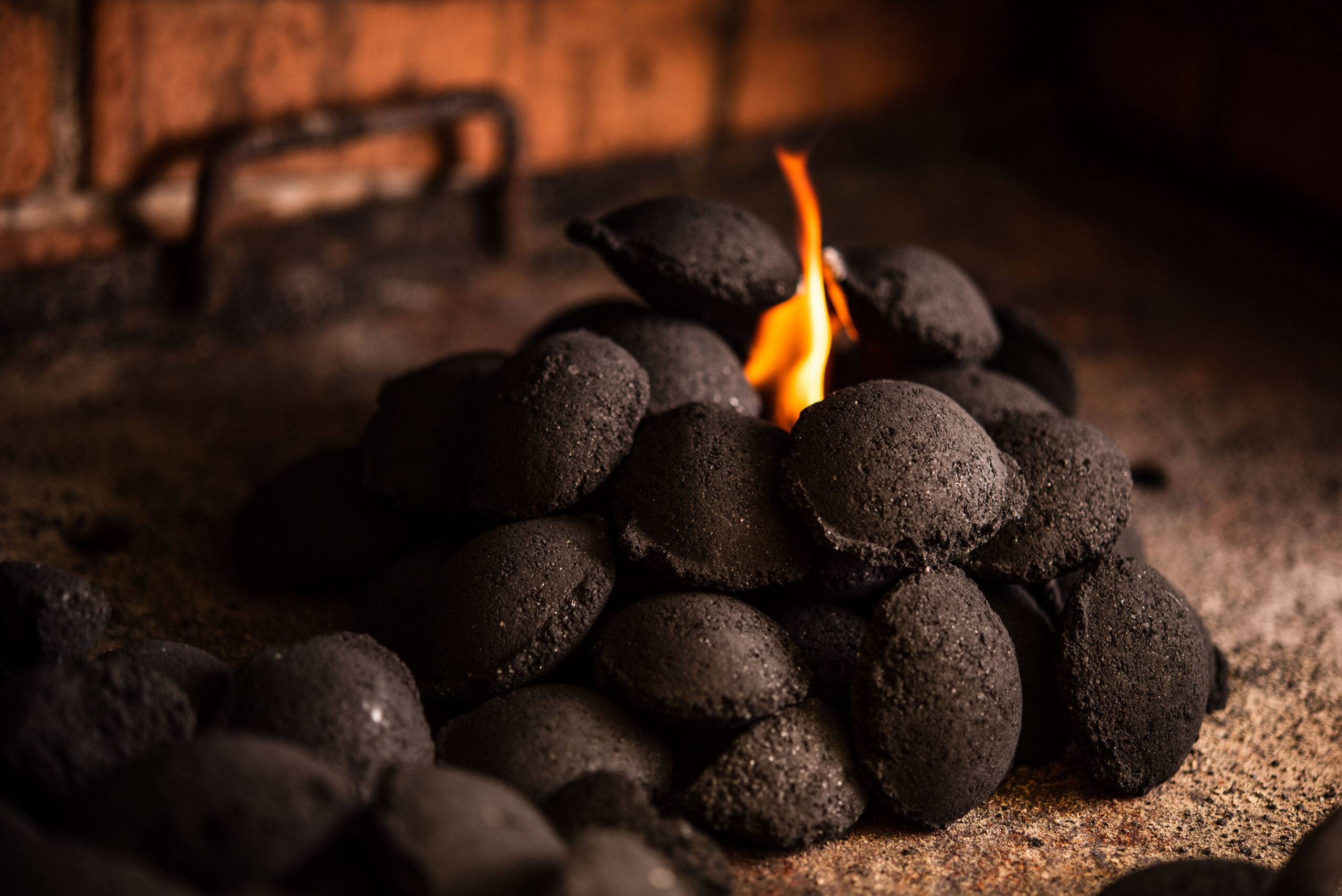 Pillow Shaped Coconut Charcoal for BBQ